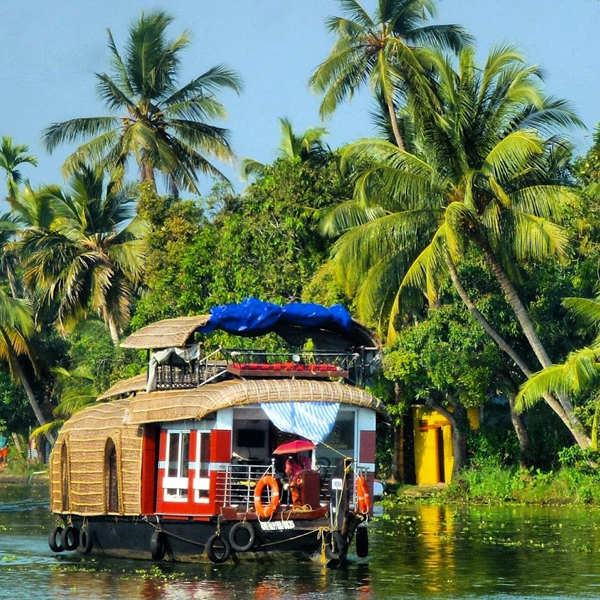 KERALA HONEYMOON SPECIAL TOUR.jpg
